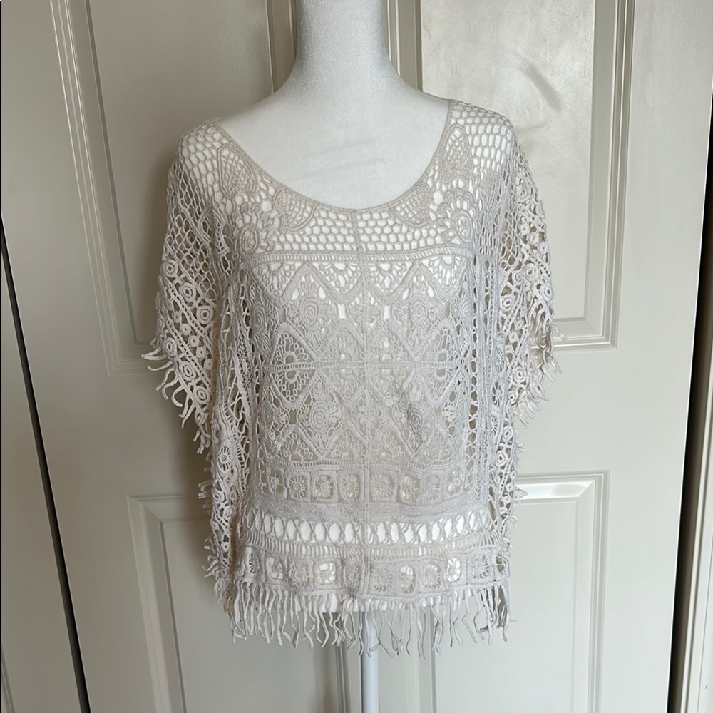 Elegant Lace Fringe Top